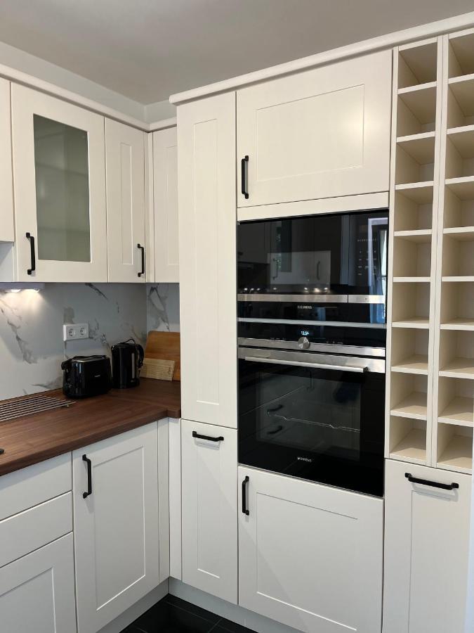 Exklusive Ferienwohnung Mit 3 Schlafzimmern Und 2 Baedern! 알테나우 외부 사진